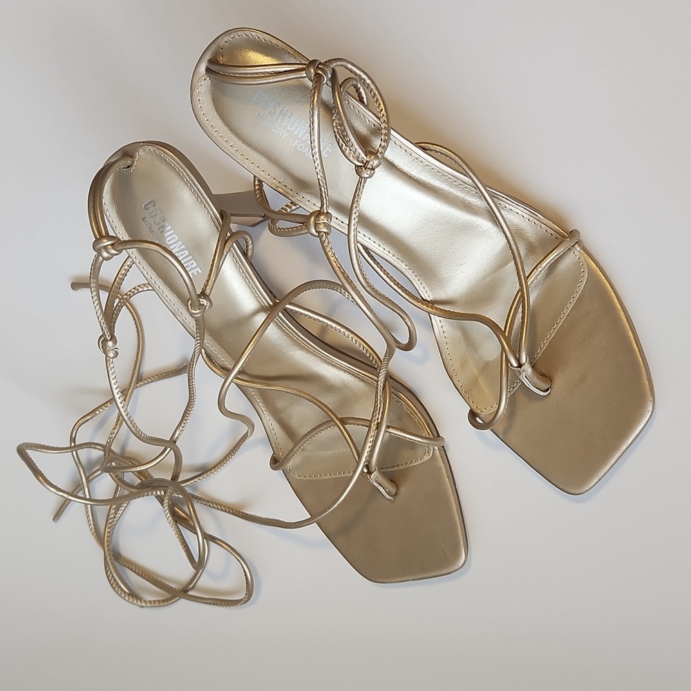 Cushionaire Memory Foam Belair lace up sandals